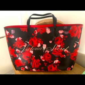 Victoria’s Secret tote